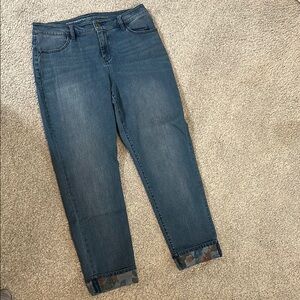 Chico’s Cuffed Girlfriend Ankle Blue Jeans size 1.5 (10)